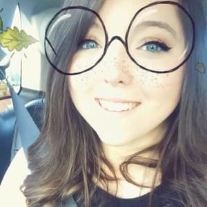 Meet your Posher, Jade